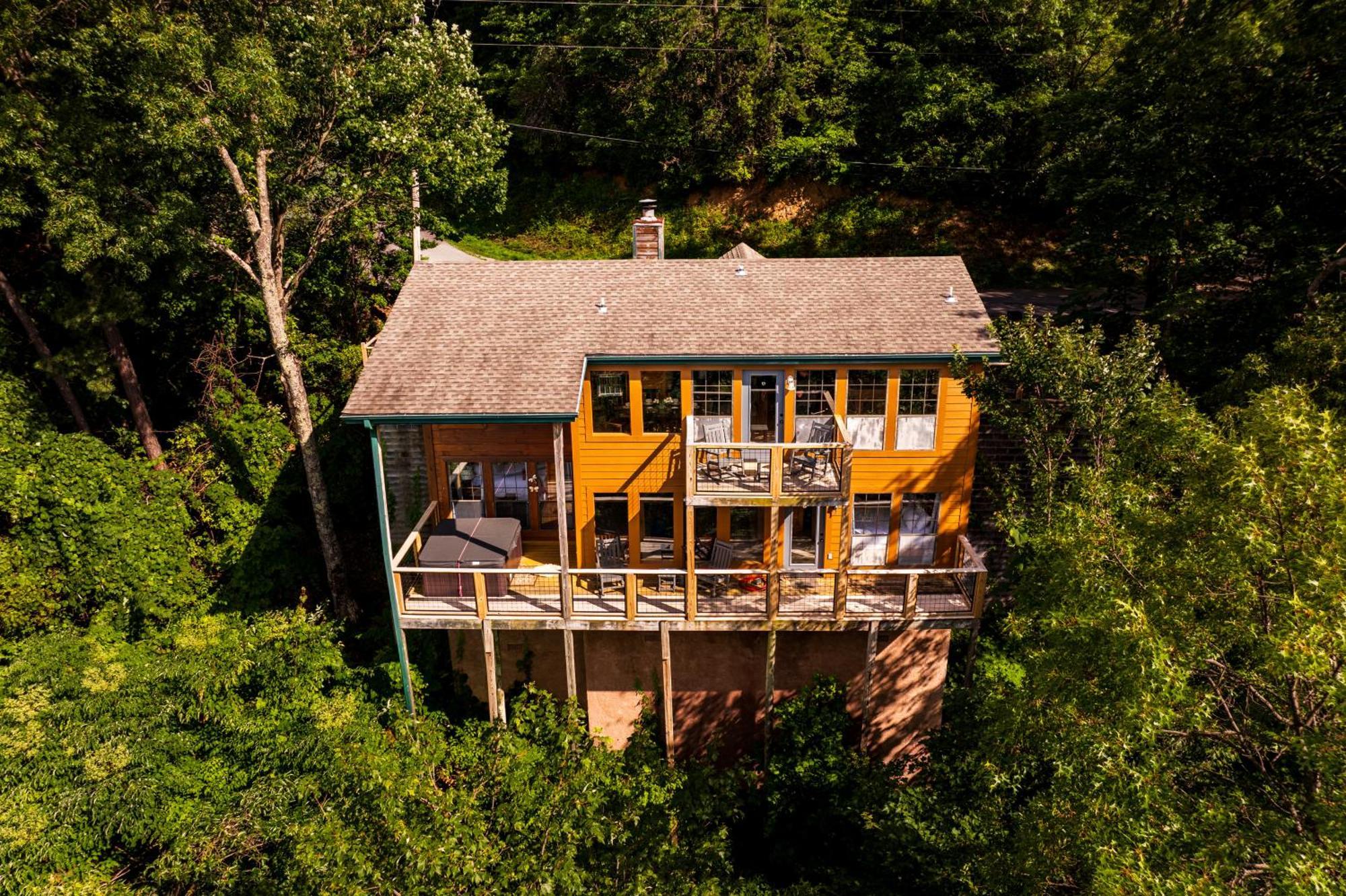 Elevista - Quaint&Private-Views-Hottub-Pooltable-Bears-3 Clubhouse Pools Gatlinburg Exterior foto