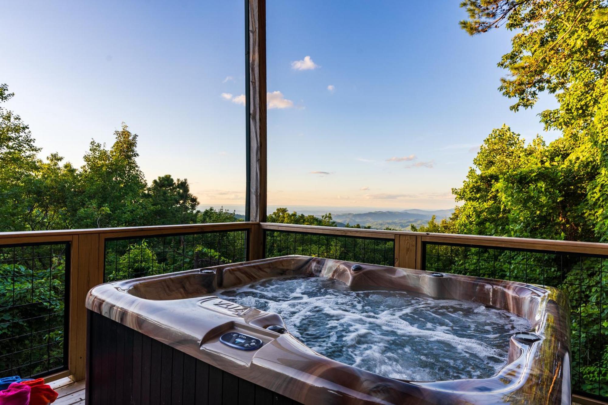 Elevista - Quaint&Private-Views-Hottub-Pooltable-Bears-3 Clubhouse Pools Gatlinburg Exterior foto